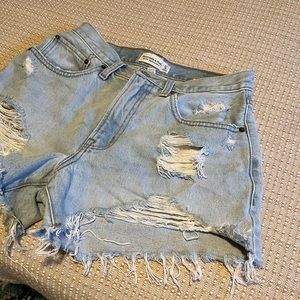 Abercrombie Curve Love Mid Rise Boyfriend Shorts